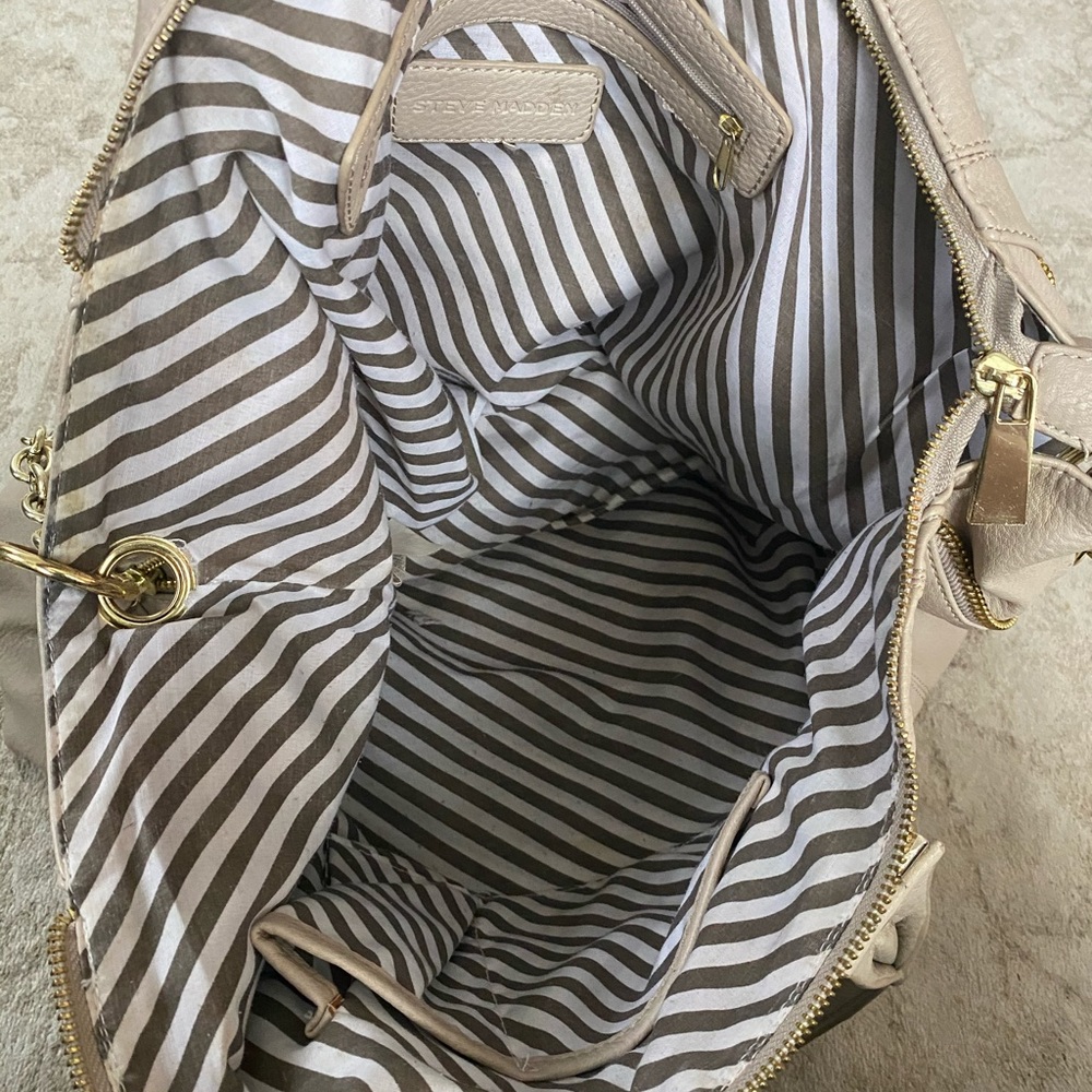Steve Madden Purse - Picture 3 of 3